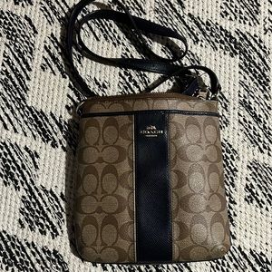 Coach cross over bag
